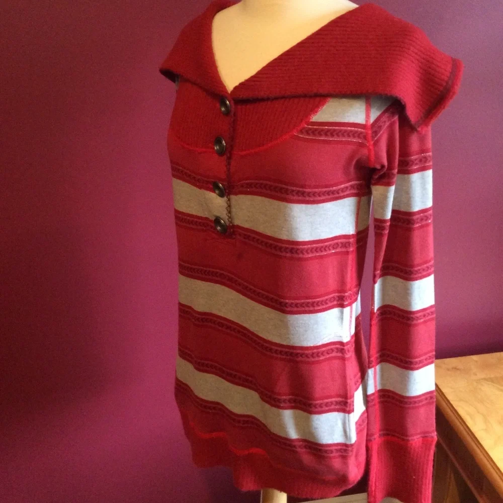 Free People Red & Light Gray Striped Pullover Button-Front Sweater With Pockets